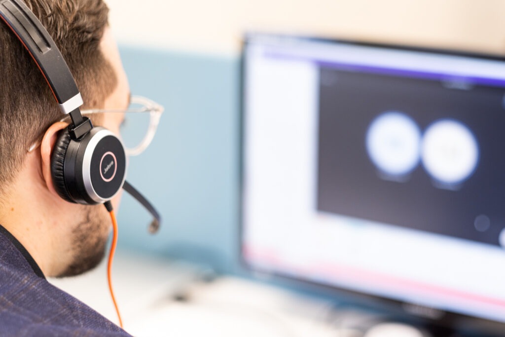 ISI COM, La solution de gestion des interactions clients MULTICANAL, HYBRIDE et SCALABLE